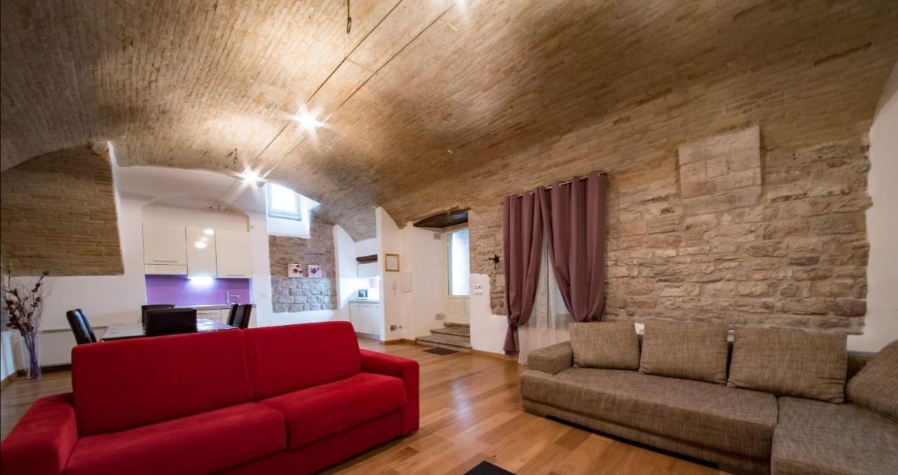 Appartamento Sant'Apollinare Assis Exterior foto